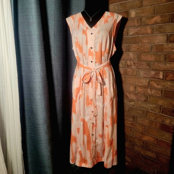 Dkny Dresses & Skirts - DKNY Orange/White Sleeveless Abstract V-Neck Maxi Sundress Size XL